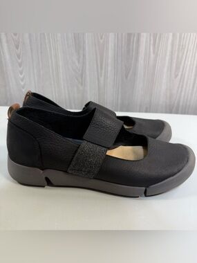 Clark’s Tri Ava Leather Mary Jane Ballet Sneaker Black Womens 9.5 Dressy Shoe